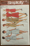 Simplicity 7073 vintage 1970s dress pattern. Bust 42 inches