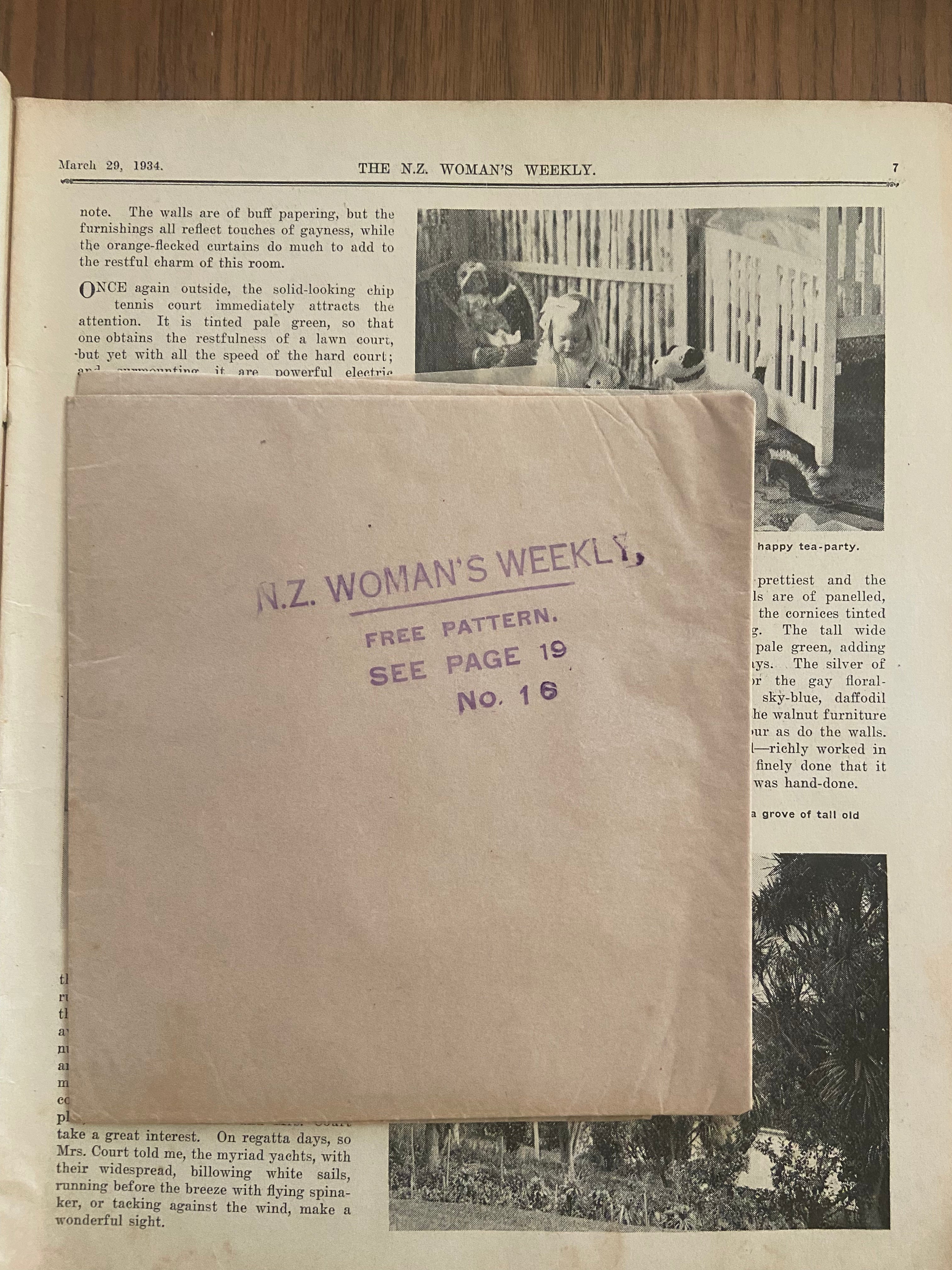 New Zealand Woman’s Weekly  March 29 1934 with a sewing pattern, unused, factory folded, frocks bust 33 inches