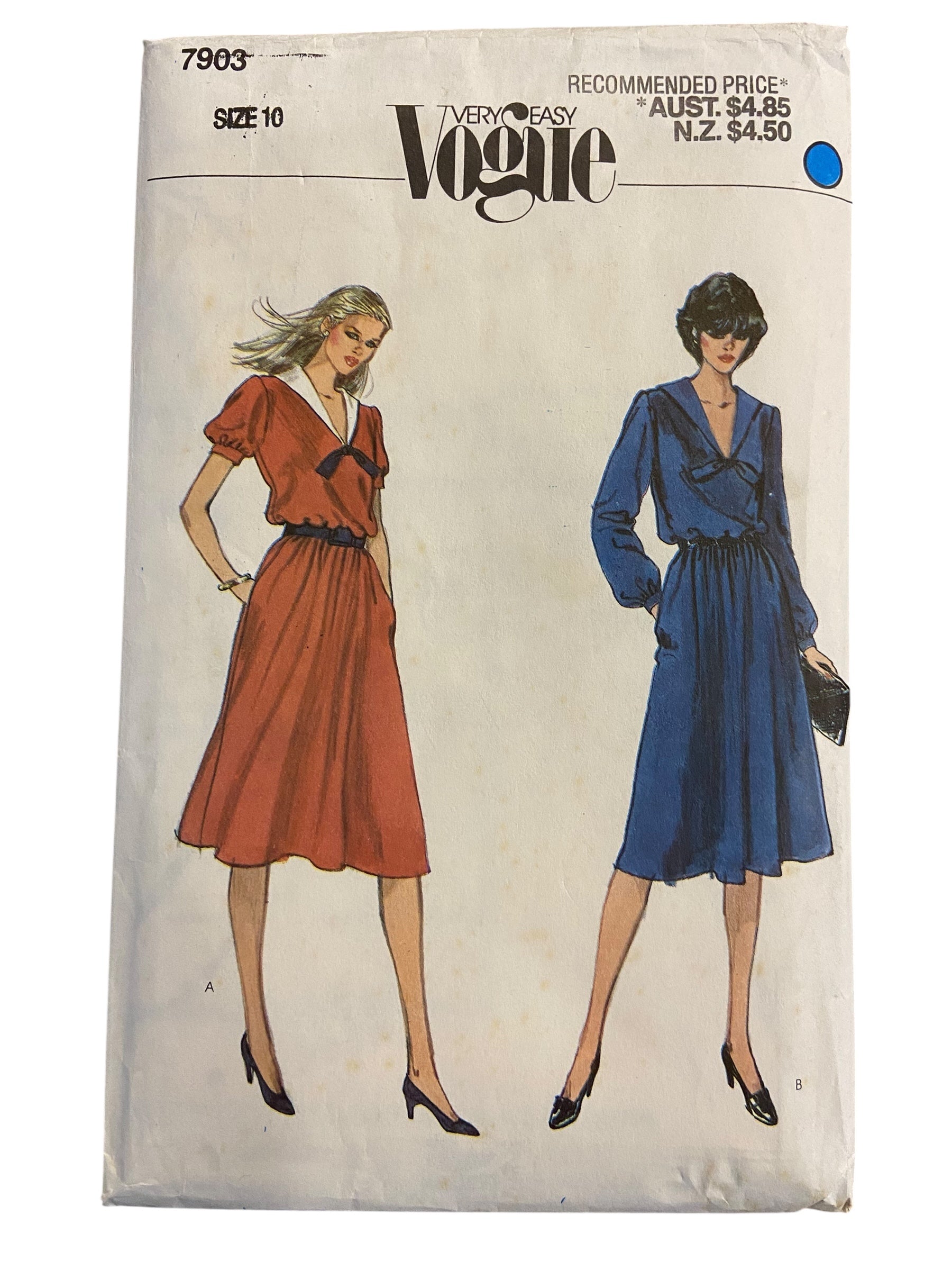 Vogue 7903 very easy vogue vintage 1970s dress pattern Bust 32.5 inches