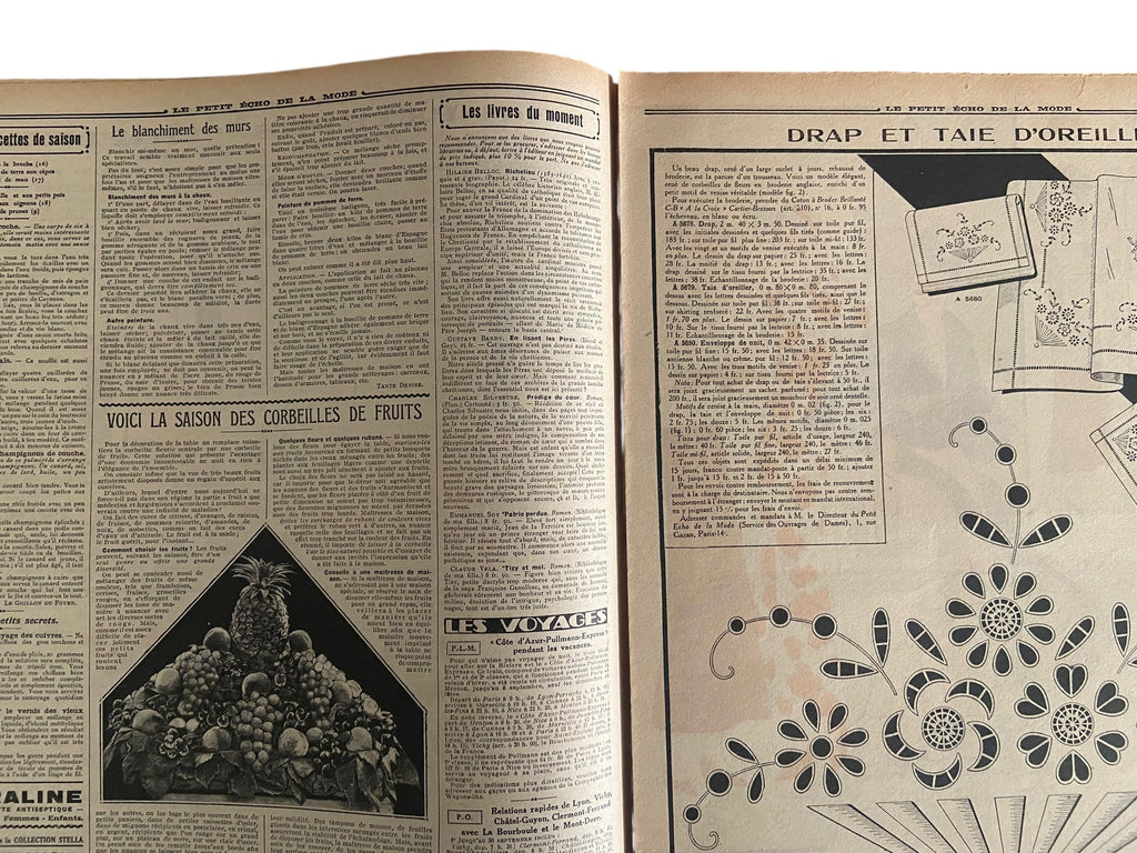 Le Petit Echo de la Mode 13 Aout 1933 French women’s magazine with many fashion illustrations