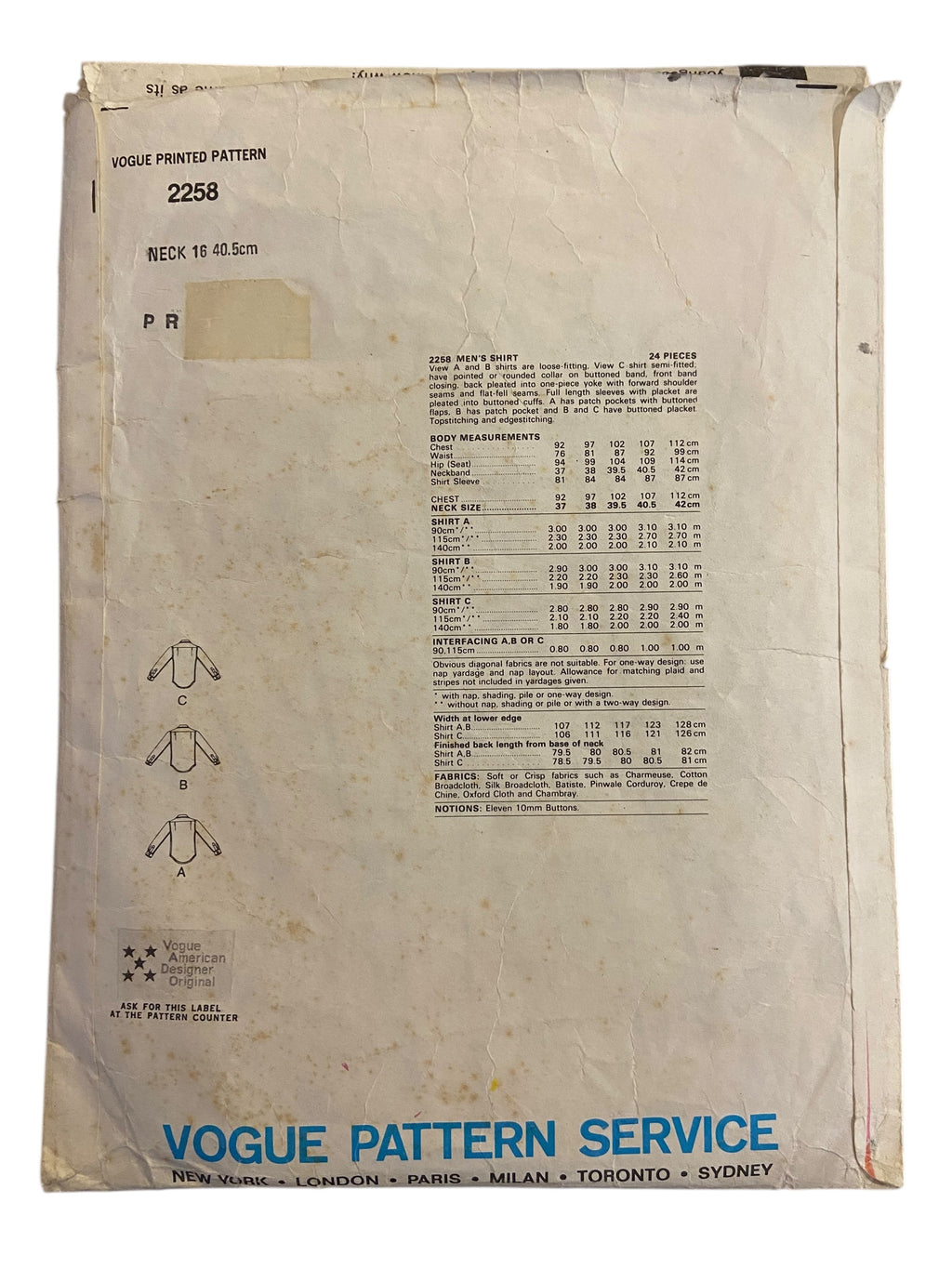 Vogue 2258. Vintage 1970s men’s sewing pattern. Vogue American Designer. Calvin Klein. Neck 16 inches, chest 42 inches