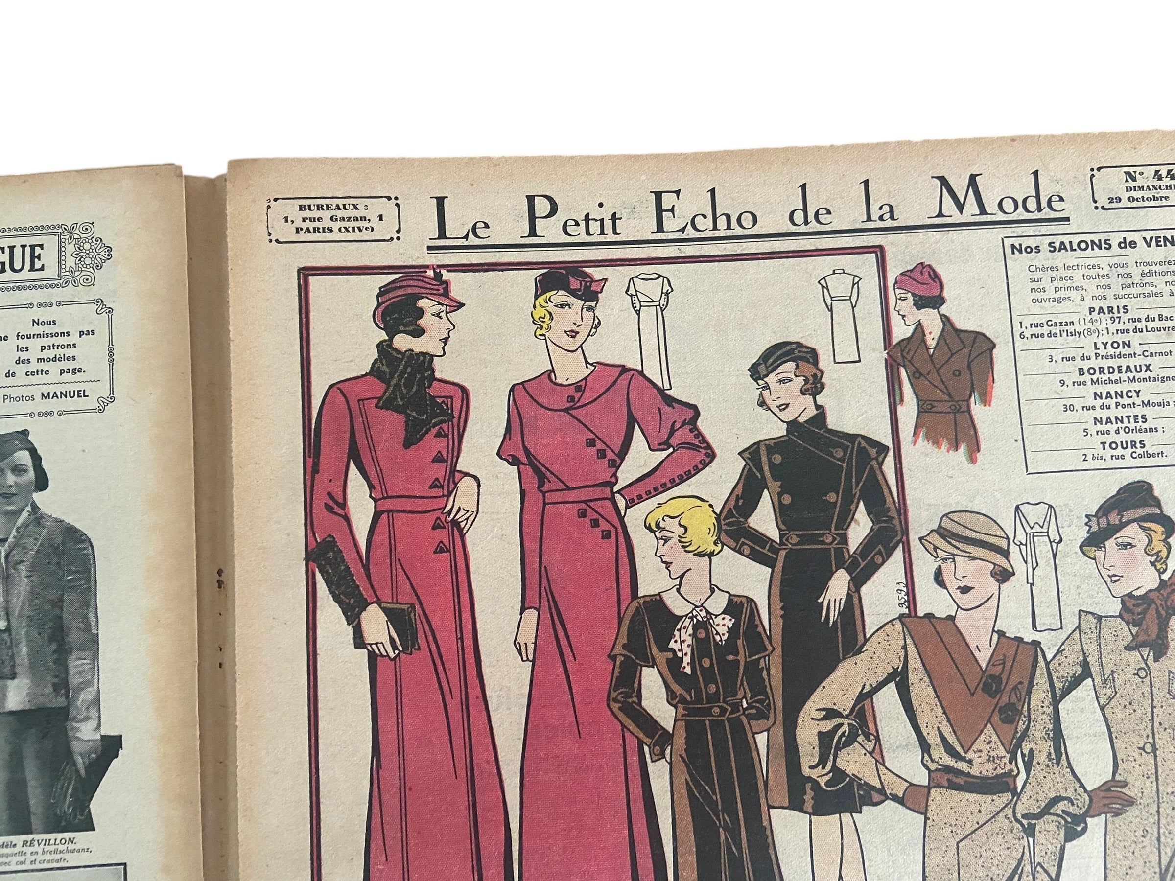 Le Petit Echo de la Mode 29 Octobre 1933 French women’s magazine with many fashion illustrations