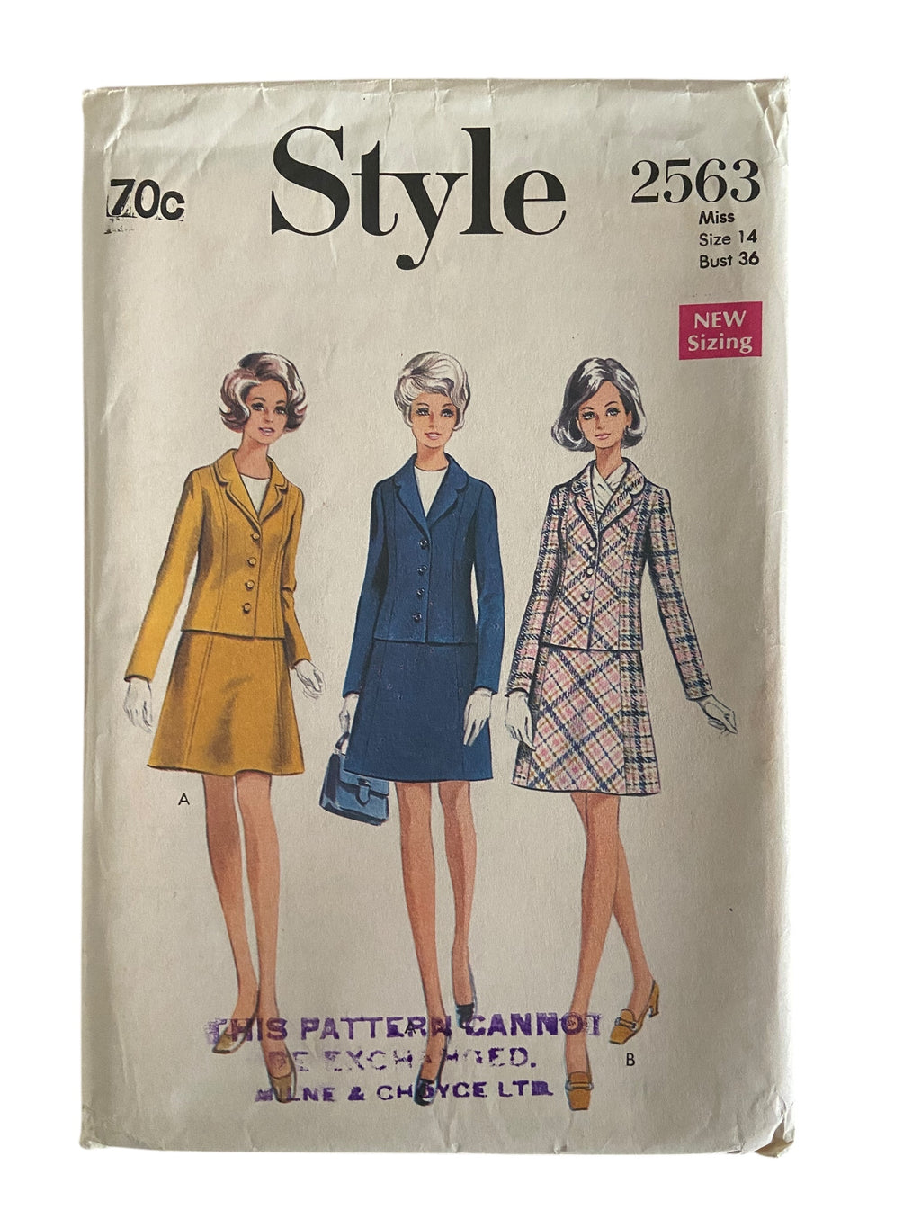 Style 2563 vintage 1960s suit sewing pattern. Bust 36 inches