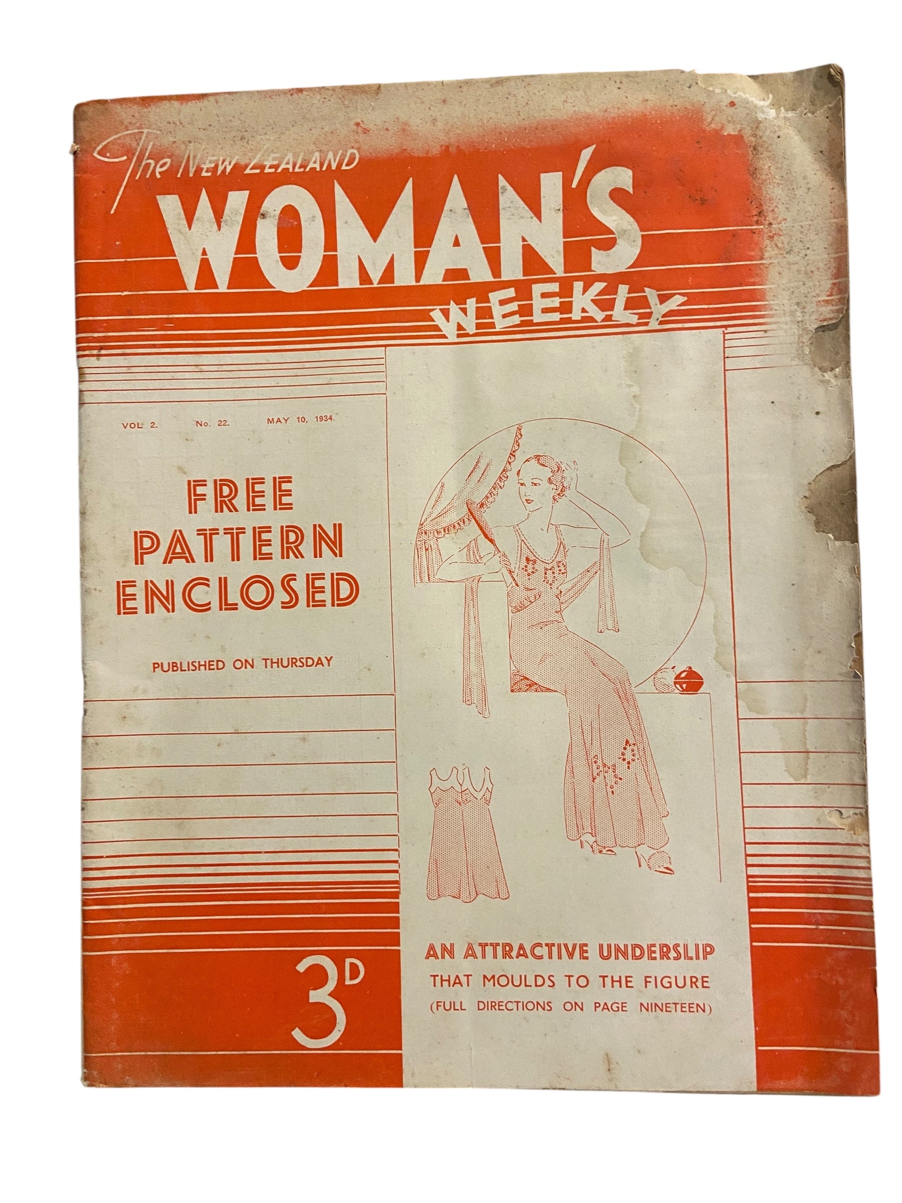 New Zealand Woman’s Weekly  May 10 1934 with a sewing pattern, unused, factory folded, attractive underslip bust 34 inches