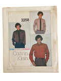 Vogue 2258. Vintage 1970s men’s sewing pattern. Vogue American Designer. Calvin Klein. Neck 15 inches, chest 38 inches
