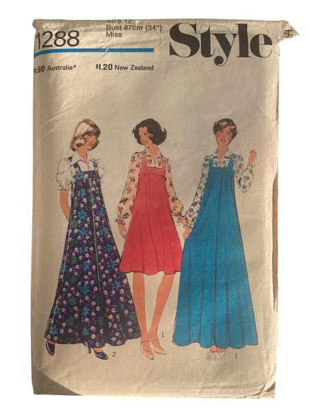 Style 1288 vintage 1970s dress and blouse sewing pattern Bust 34 inches