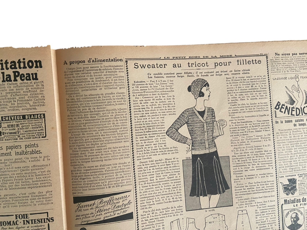 Le Petit Echo de la Mode 18 September 1932 French women’s magazine with many fashion illustrations