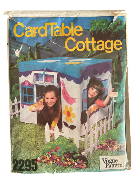 Vogue 2295 vintage 1990s felt card table house sewing pattern.