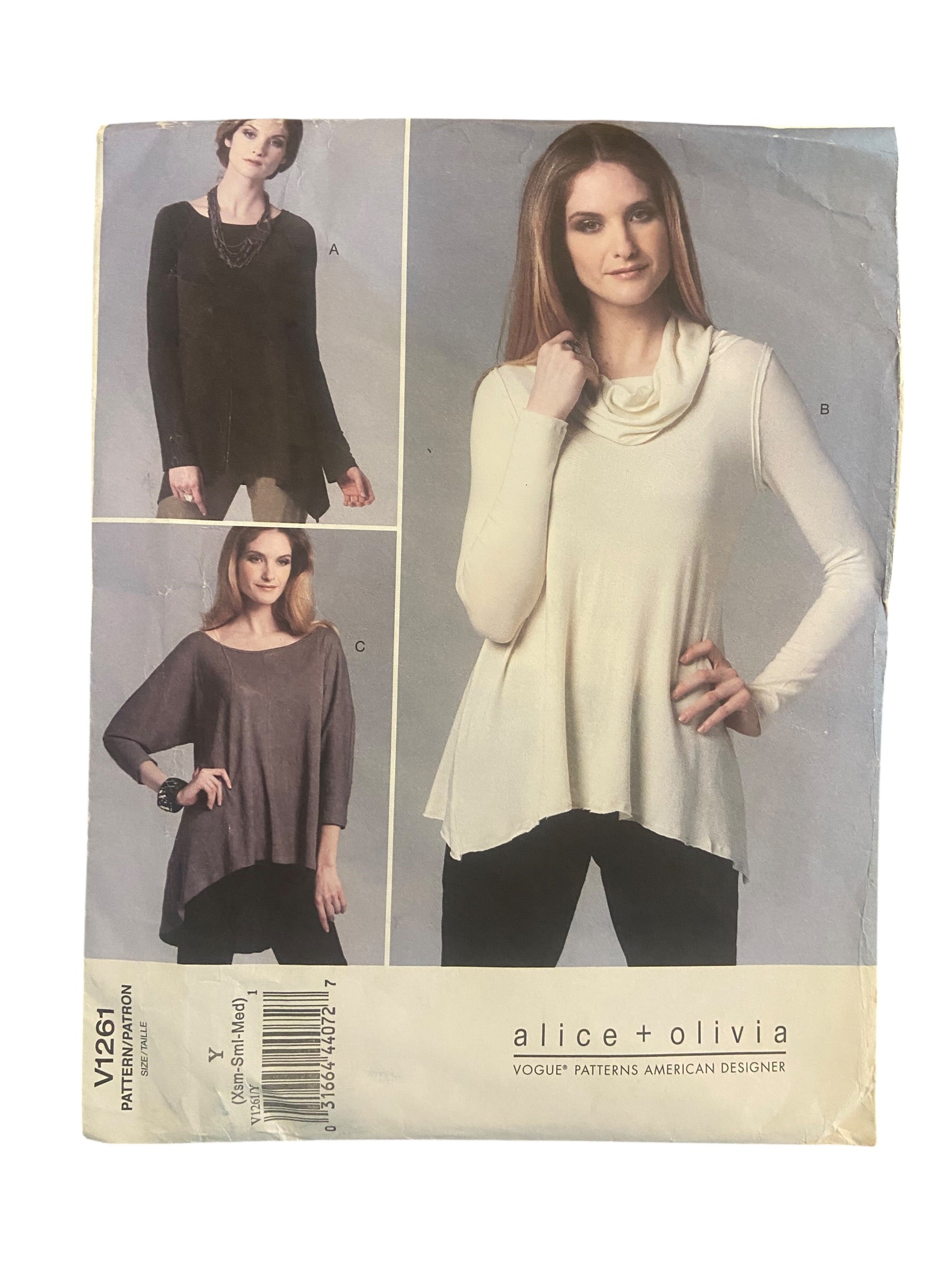 Vogue v1261 vintage 2000s alice + olivia tunic sewing pattern. Bust 29.5, 30.5,31.5, 32.5, 34, 36 inches