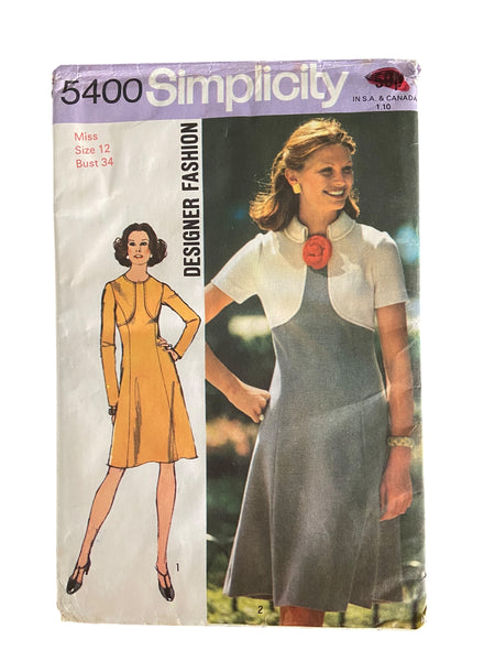 Simplicity 5400 vintage 1970s dress sewing pattern. Bust 43 inches
