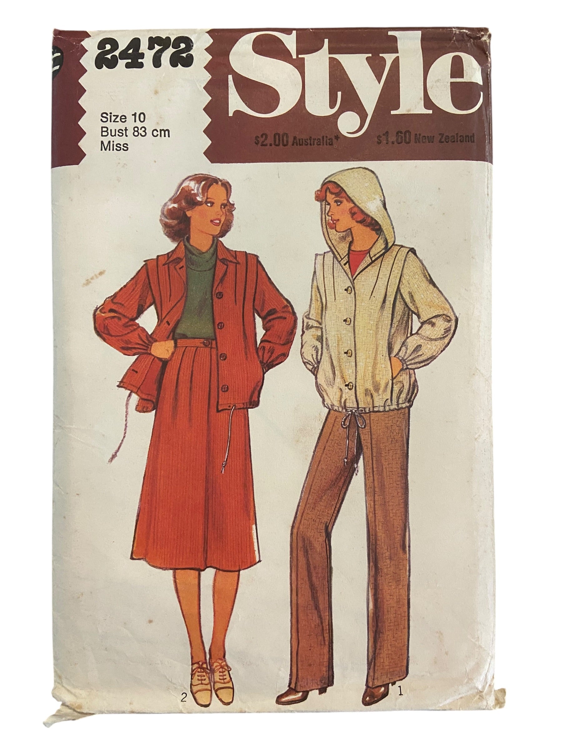 Style 2472 vintage 1970s jacket, skirt and pants sewing pattern. Bust 32.5 inches