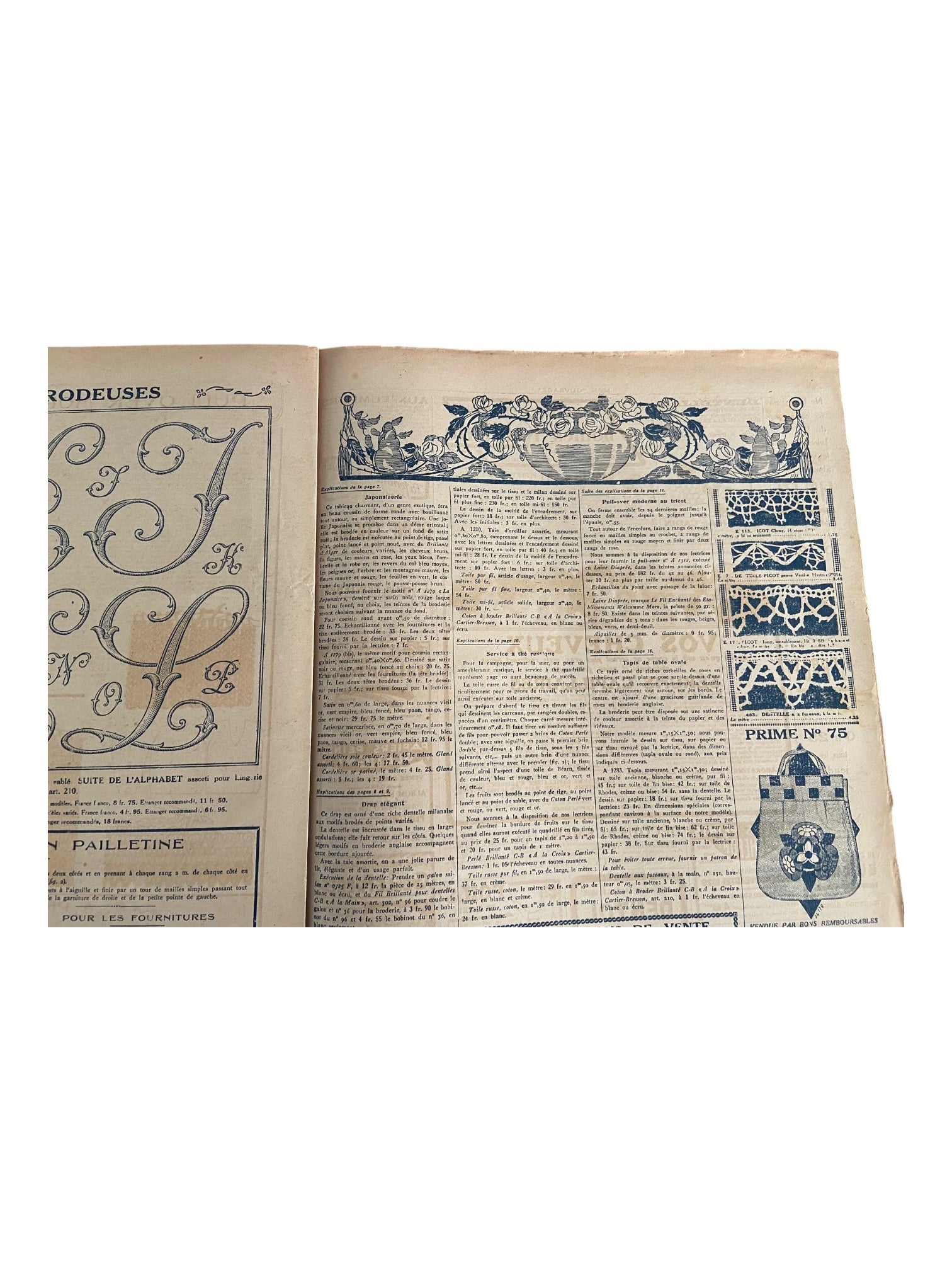 Mon Ouvrage 15 Juillet 1929 includes  knitting pattern for the pullover on the front cover