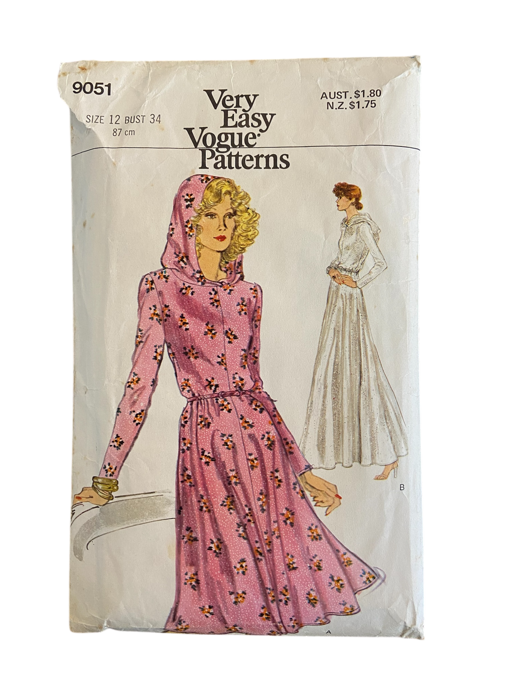 Vogue 9051 Vintage 1960s dress sewing pattern Bust 34 inches