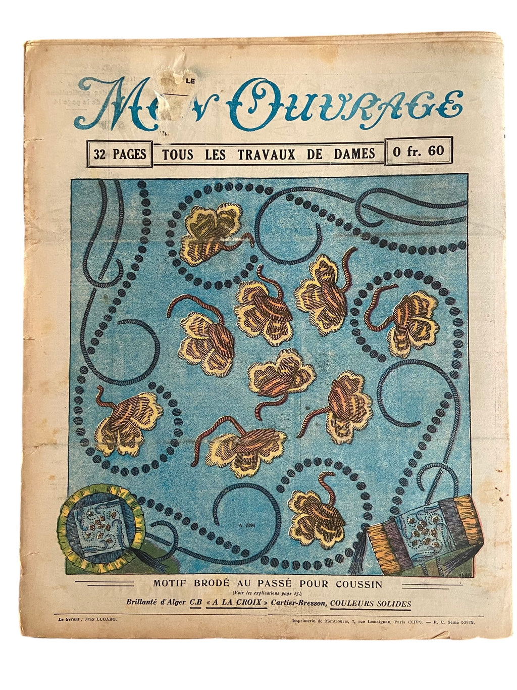 Mon Ouvrage 15 Octobre 1935 includes knitting pattern for the suit on the front cover