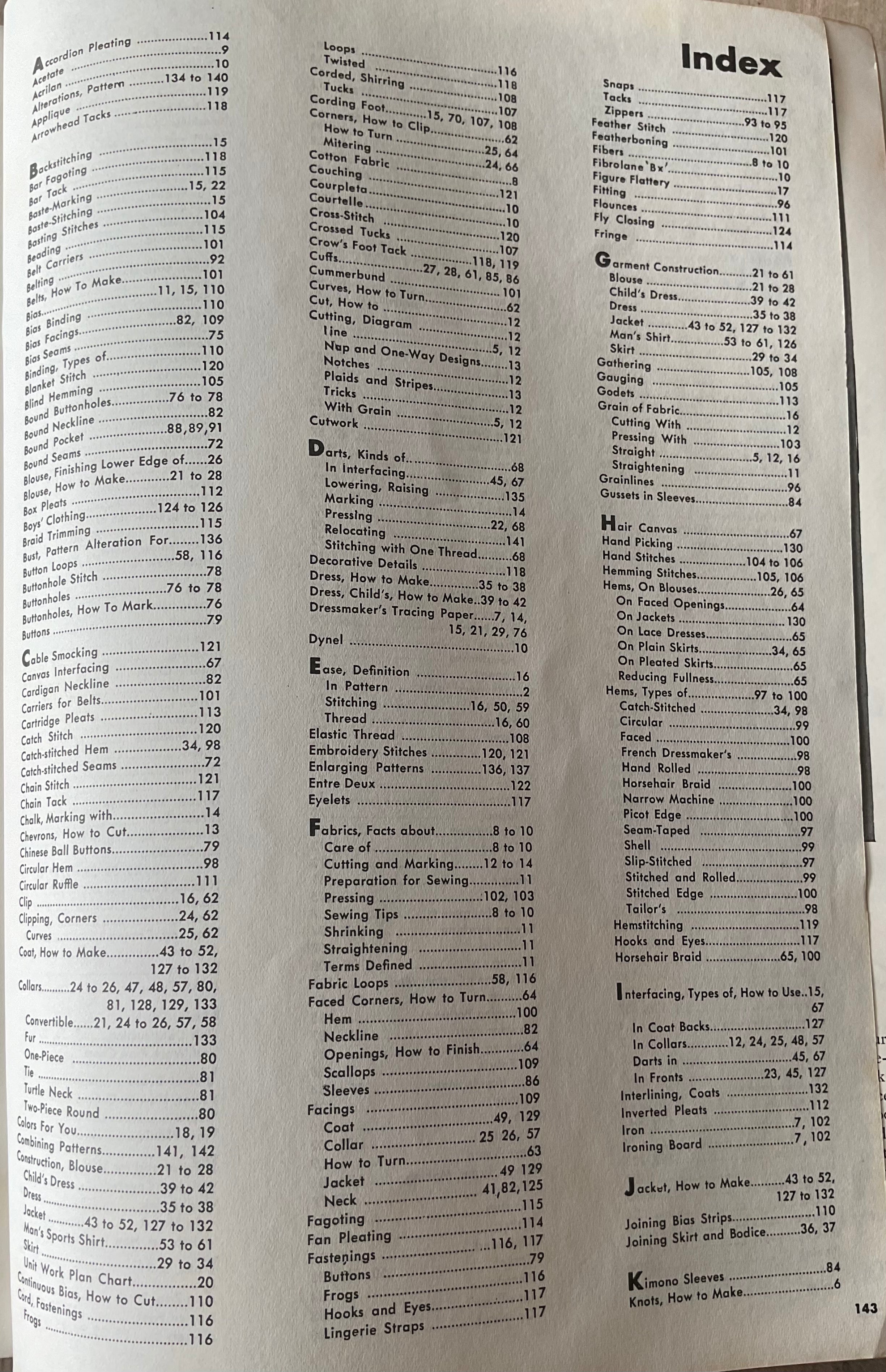 Vintage 1950s simplicity sewing book