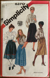 Simplicity 6370 vintage 1980s skirt sewing pattern. Waist 25 inches