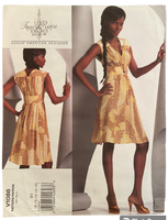 Copy of Vogue v1086 Tracy Reese Vogue Amreican Designer dress sewing pattern Bust 31.5, 32.5, 34, 36, 38 inches