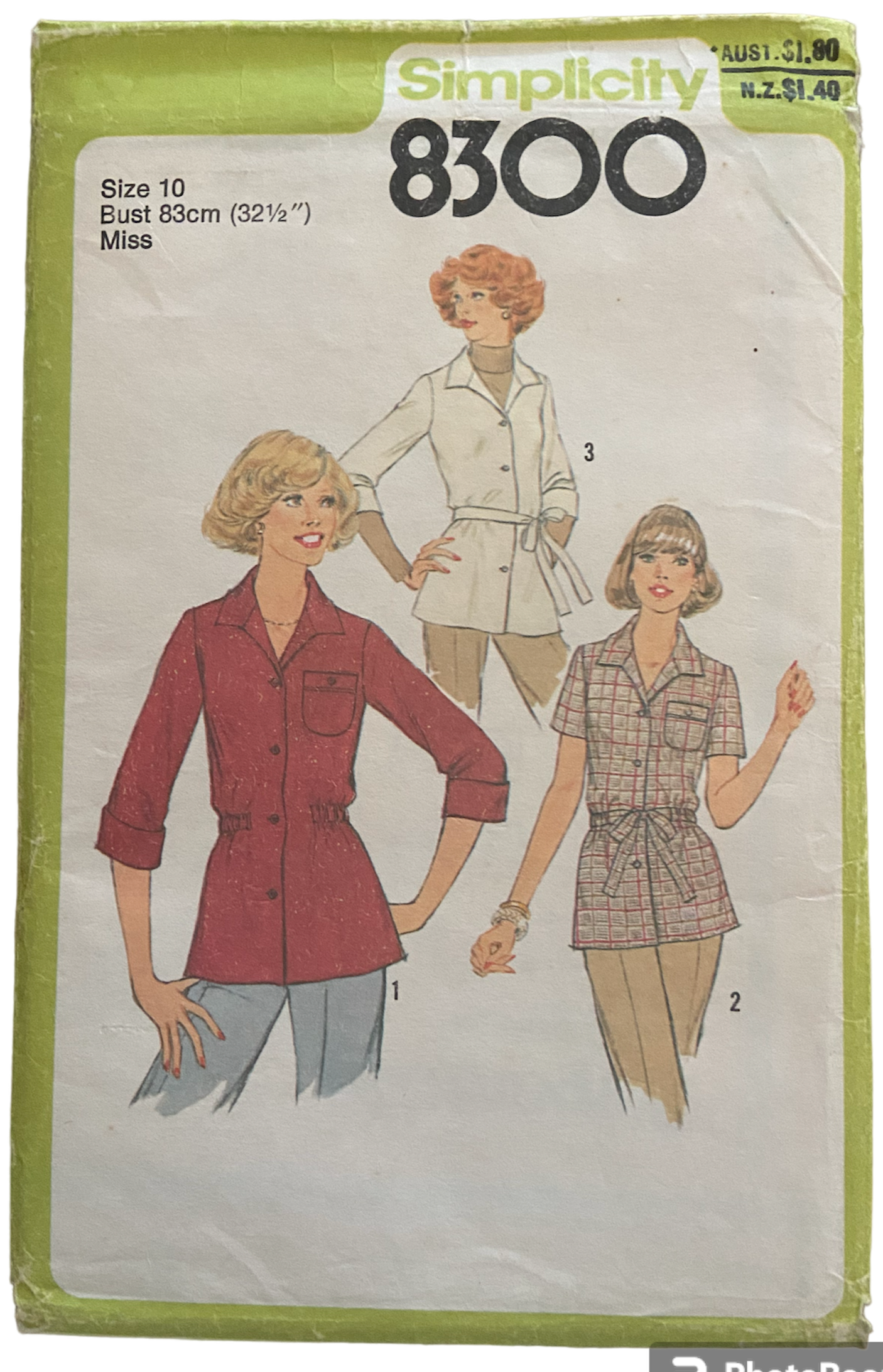 Simplicity 8300 vintage 1970s top pattern. Bust 32.5