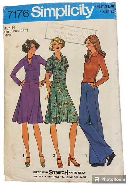 Simplicity 7176 vintage 1970s top, skirt and pants pattern. Bust 36 inches