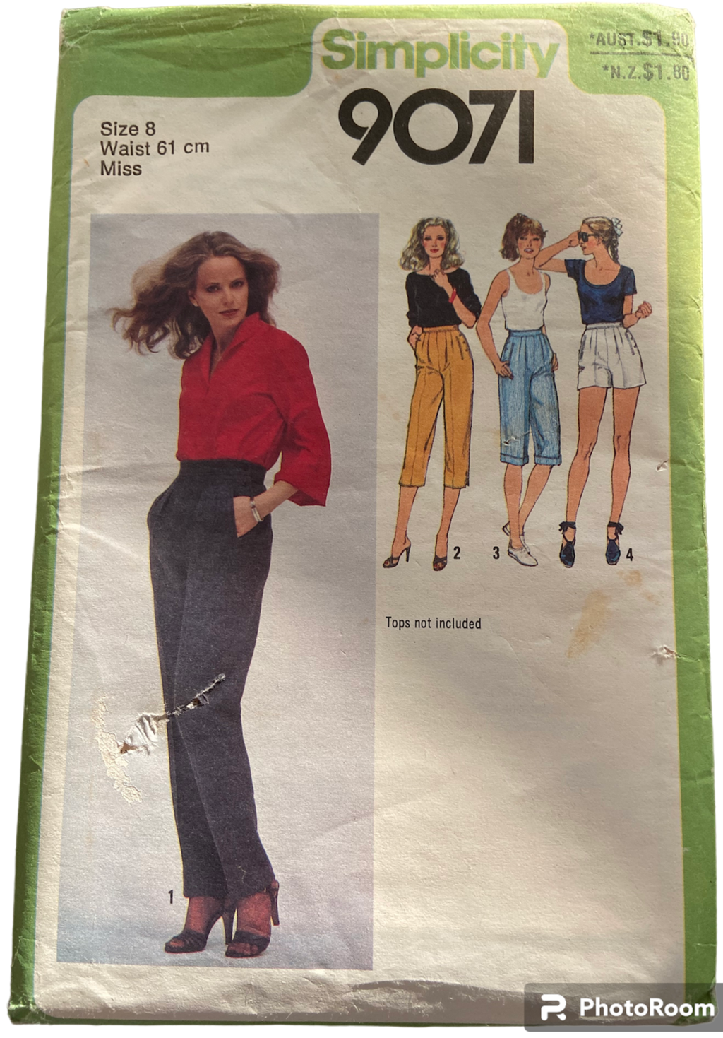 Simplicity 9071 vintage 1970s pants in four lengths sewing pattern. Waist 24 inches, hip 33.5 inches inches.