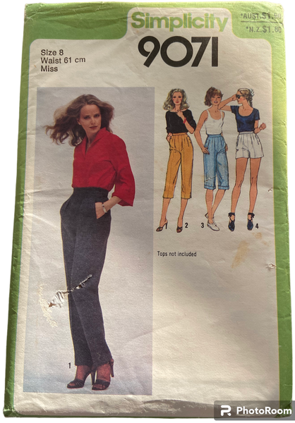 Simplicity 9439 Pants and Culottes in Two Lengths and Skirt Size: 10 or 12  Uncut Sewing Pattern