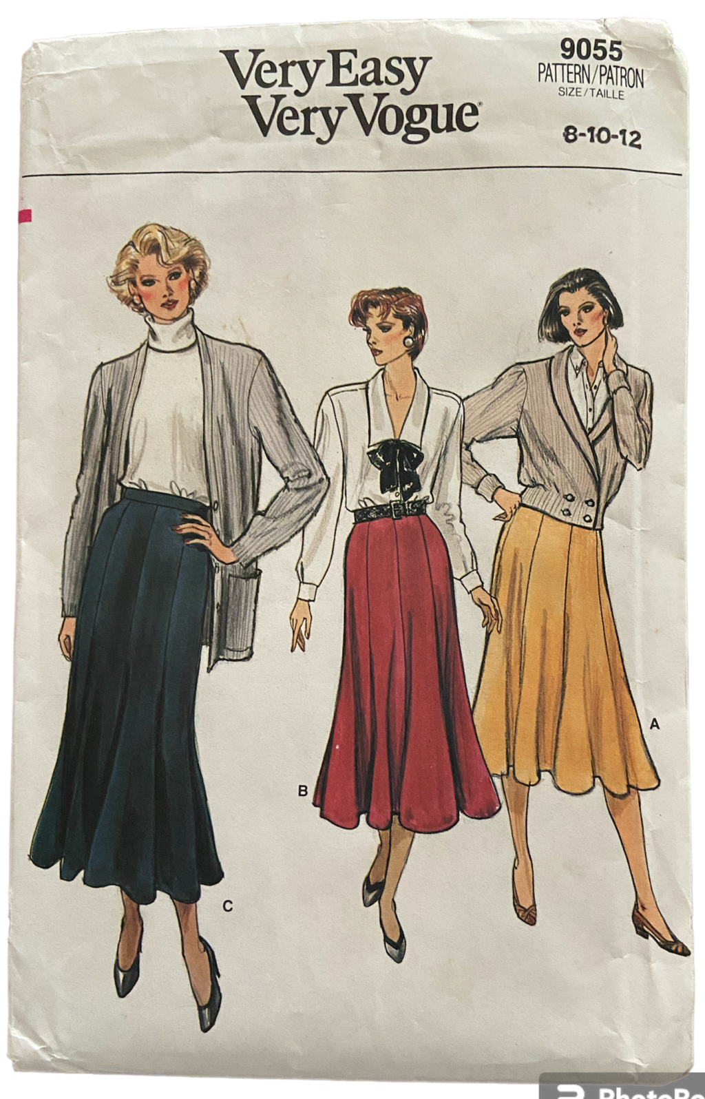 Vogue 9055 vintage 1980s skirts pattern. Waist 24, 25, 26.5 inches