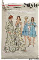 Style 1461 vintage 1970s negligee and nightdress pattern 38 inch bust