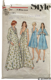 Style 1461 vintage 1970s negligee and nightdress pattern 38 inch bust