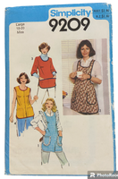 Simplicity 9209 vintage 1970s aprons sewing pattern. Bust 40- 42 inches