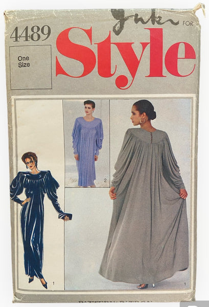 Style 4489 vintage 1980s designer Yuki dress sewing pattern. One size