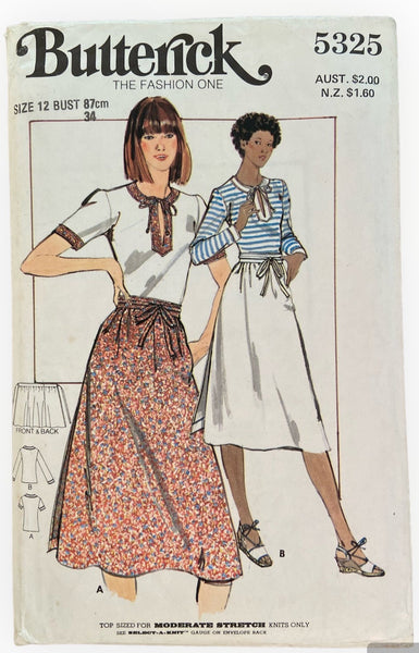 Butterick 5325 vintage 1970s top and skirt sewing pattern. Bust 34 inches, hip 36 inches