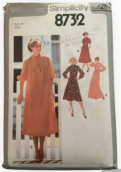 Simplicity 8732 vintage 1970s dress sewing pattern. Bust 32.5 inches