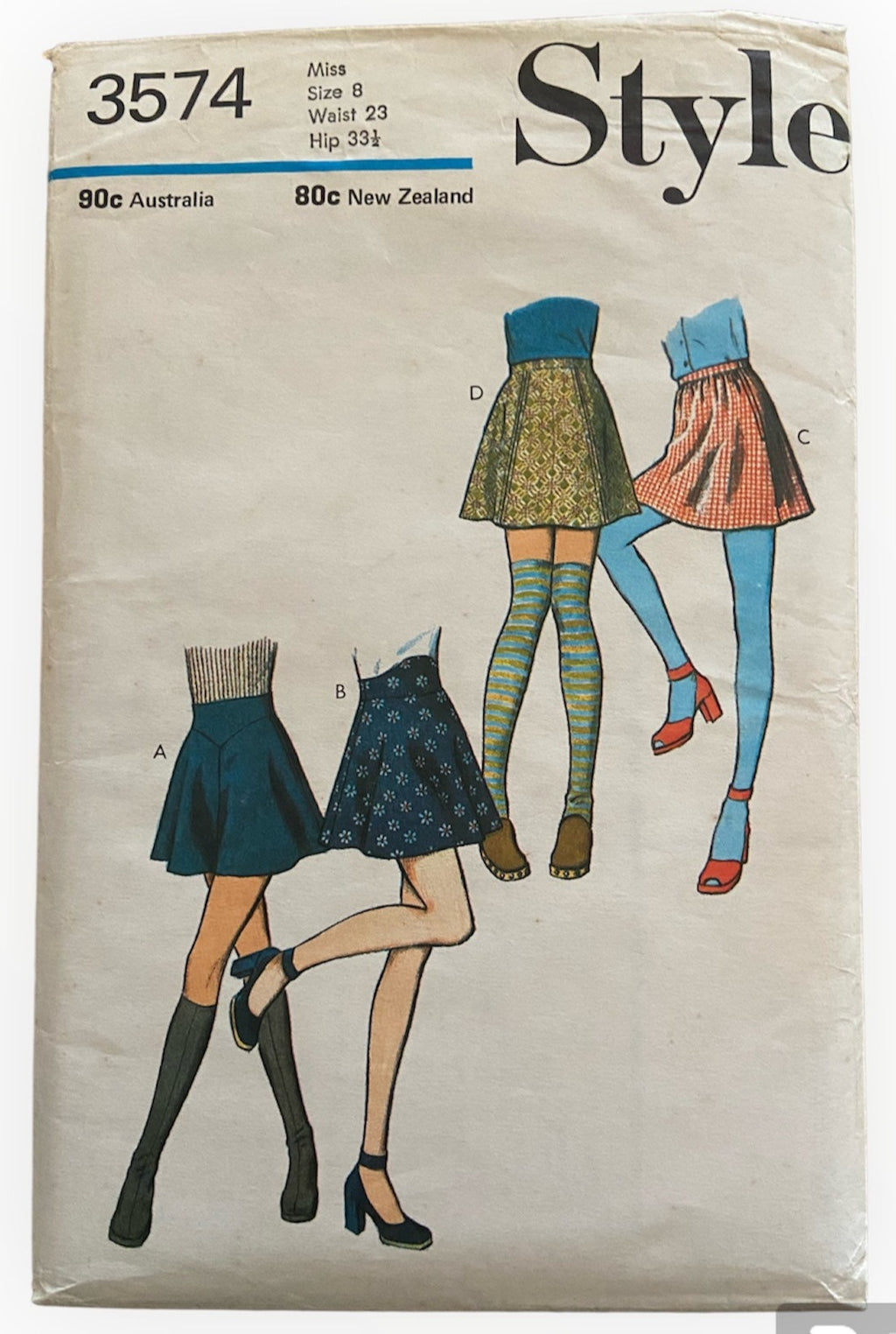 Style 3574 vintage 1970s micro skirts sewing pattern. Waist 23 inches