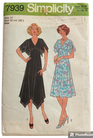 Simplicity 7939 vintage 1970s dress in two lengths sewing pattern. Bust 36 inches