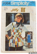 Simplicity 7084 vintage 1970s jumper pinafore sewing pattern. Bust 34 inches