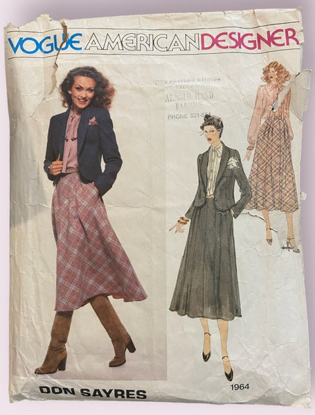 Vogue 1964 vintage 1970s Vogue American Designer Don Sayres blouse, skirt and jacket sewing pattern. Bust 32.5 inches WOUNDED BARGAIN