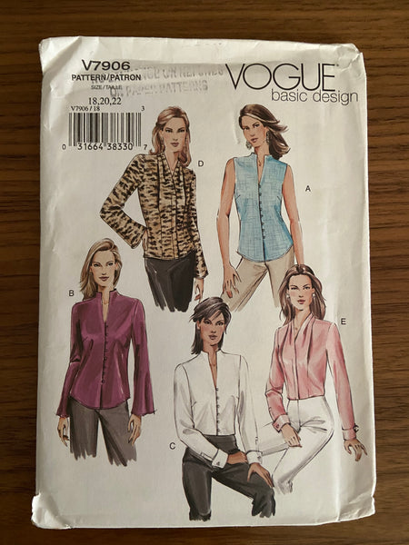 Vogue v7906 vogue basic design blouse pattern Bust 40, 42, 44 inches