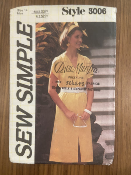 Style 3006 Vintage 1980s dress pattern Bust 36 inches