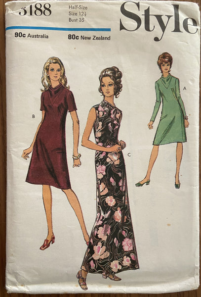 Style 3118 vintage 1970s  dress pattern Bust 35 inches