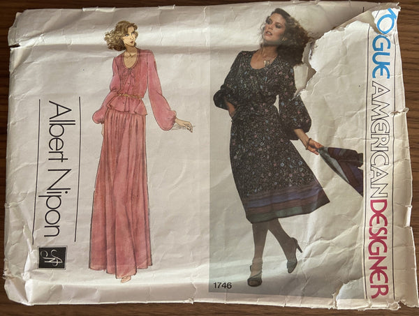 Vogue 1746 size 12 34 inch bust. Vintage 1970s Vogue American Designer Albert Nippon sewing pattern
