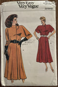 Very Easy Very Vogue 9674 vintage 1980s dress sewing pattern Bust 36 to 40 inches