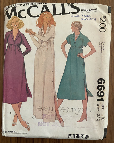 McCall's vintage 1970s maternity dress pattern