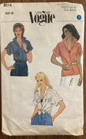 Vogue 8014 very easy vogue vintage 1980s blouse sewing pattern. Bust 32 1/2 inches