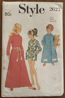 Style 2627 vintage 1960s girls' robe dressing gown sewing pattern