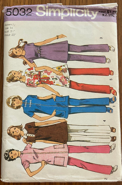 Simplicity 5032 vintage 1970s maternity tunic and pants pattern. Bust 33 inches