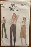 Very easy vogue 7160 vintage 1970s skirt and pants sewing pattern Waist 26 1/2 inches
