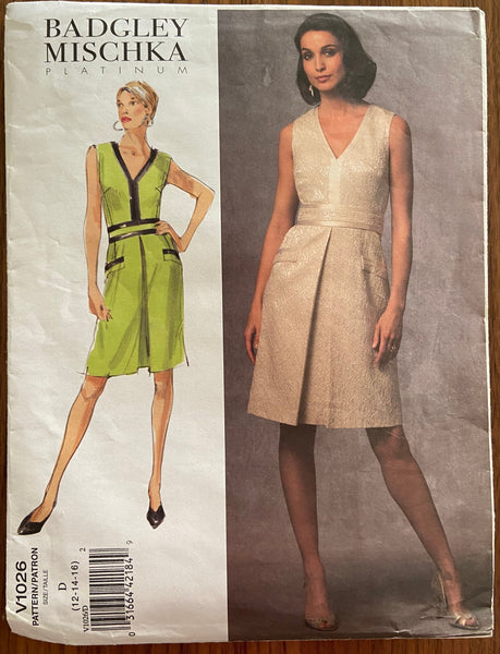 Vogue v1026 Vogue American Designer Badgley Mischka dress pattern Bust 34, 36, 38 inches