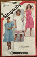 Simplicity 5921 vintage 1980s dress sewing pattern Bust 32 1/2 to 36 inches