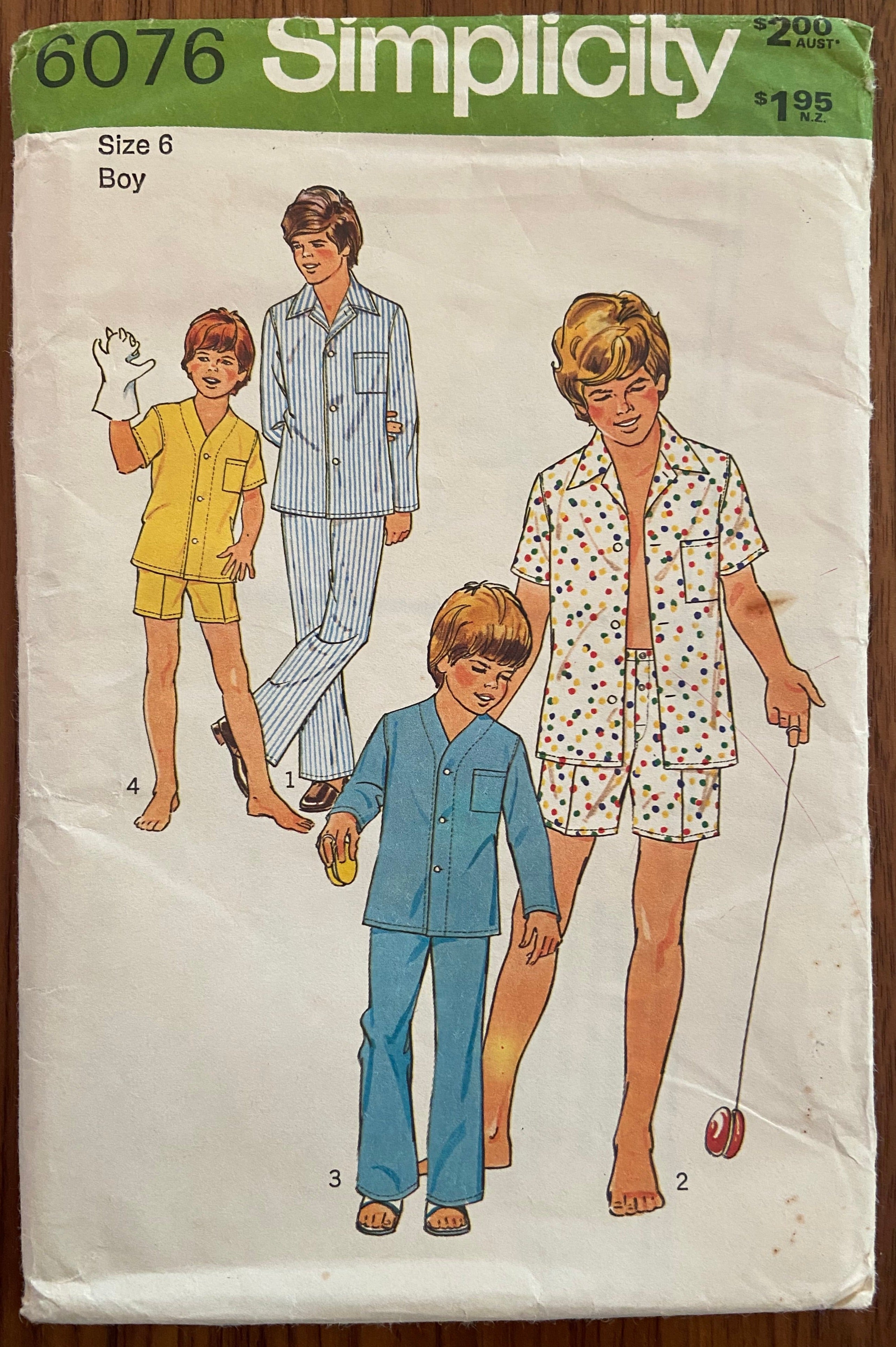Simplicity 6076 vintage 1980s child's pajama pattern