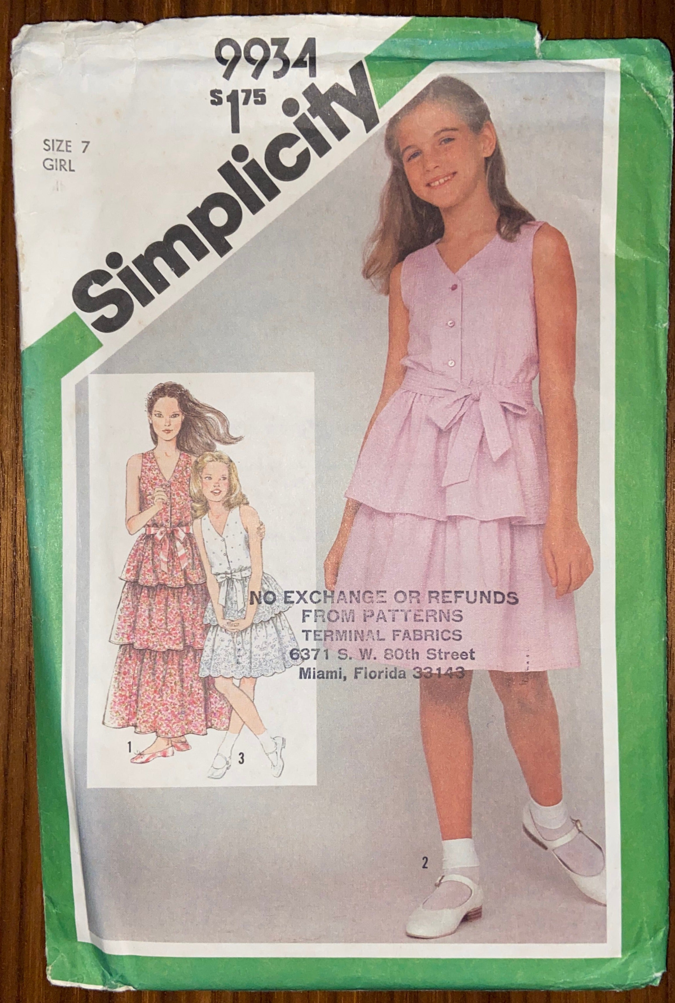 Simplicity 9934 vintage 1980s girls dress sewing pattern Size 7, 26 inch breast